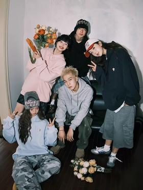 Lemanism/DJY29-LW2040/薄款连帽卫衣