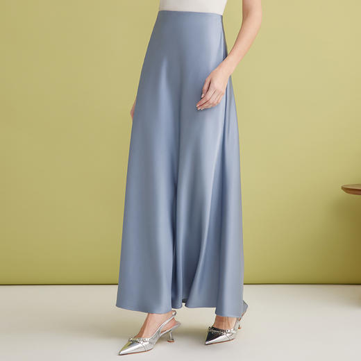 EITIE爱特爱长款及踝垂坠缎面高腰显瘦高级感百搭纯色半身裙2025春季新款A2506513 商品图4