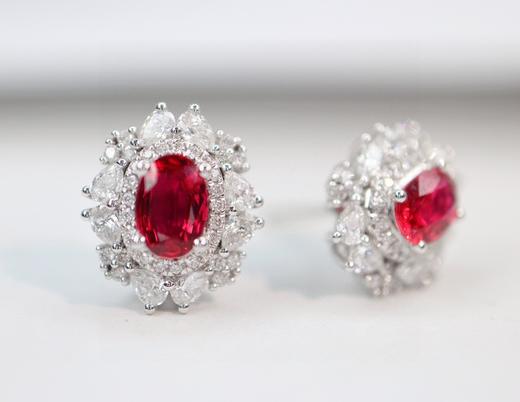 1.15ct刻面红宝石耳钉 商品图0