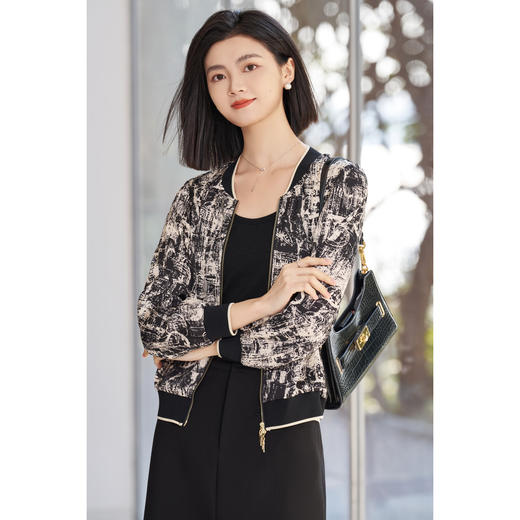 剩S/M/L 米思阳2026春季新款设计感印花短外套双拉链立领休闲通勤上衣5476 商品图2