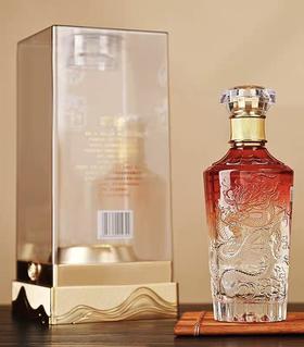 五粮液股份出品 52度兴隆浓香型白酒 500ml/盒