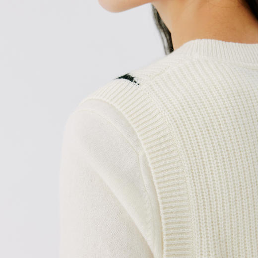 东黎 • 山羊绒女士秋冬千鸟格圆领马甲 4738 商品图9