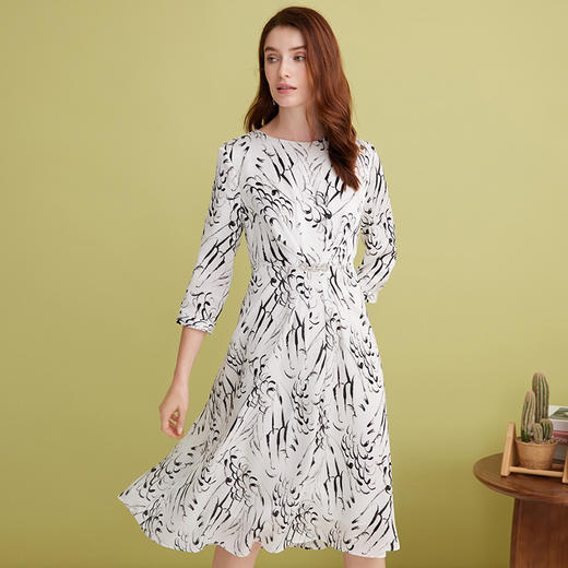 EITIE爱特爱正式感大女主中式水墨印花圆领a字连衣裙2025春季新款A2507515 商品图2