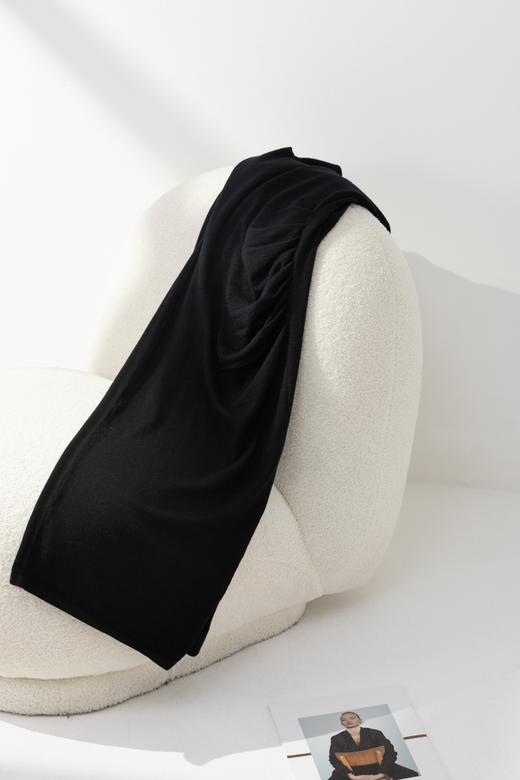 孤品 | 100羊绒肩部造型小礼服裙L码 商品图3