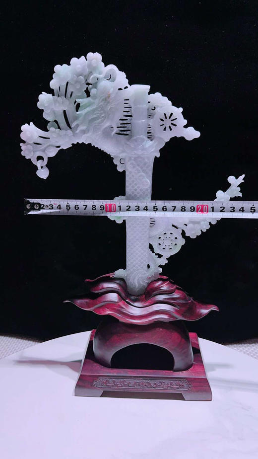 620798翡翠摆件【龙泉宝剑】 商品图1