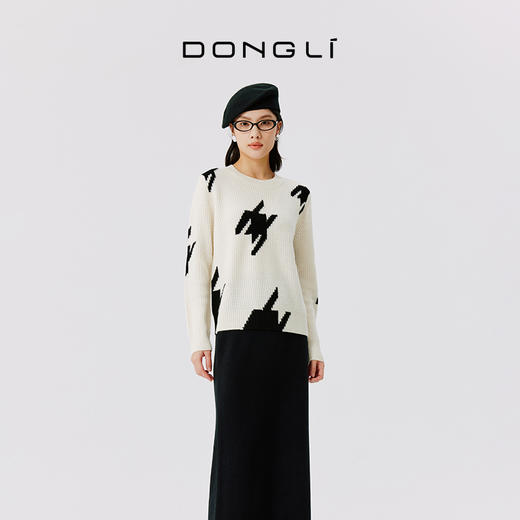 东黎 • 山羊绒女士秋冬千鸟格圆领套衫 4741 商品图5