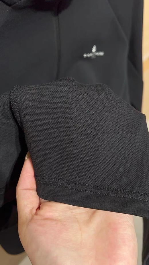 正品比音勒芬，最强半拉链，王牌到货

功能性纱线面料，混纺弹力纤维，裸身穿更舒适！！！

轻运动，立体裁剪，挺括修身，真有型！

纯正品，内外双重针织，舒适由内而外，M-3XL 商品图9