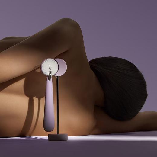 [屁侠推荐]大人糖 月坠震动入体刺激G dian  内外兼攻 女用悦己 情趣震动棒器具 商品图0