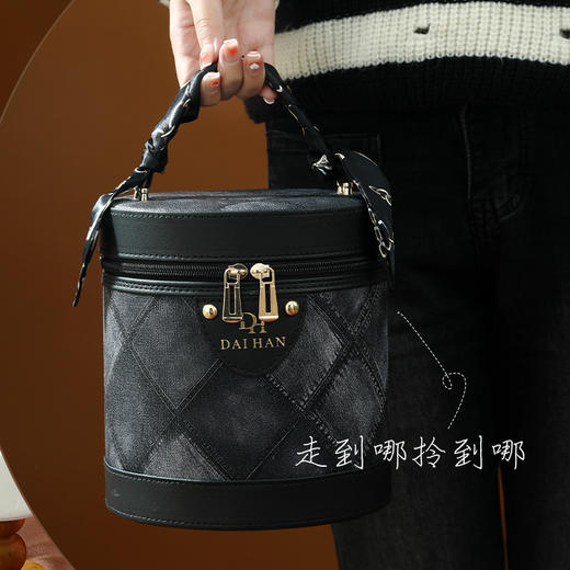 【您的移动化妆/洗漱台】新品美拉德色水桶包化妆箱大容量伴手礼化妆包多功能防水手提。ry 商品图2