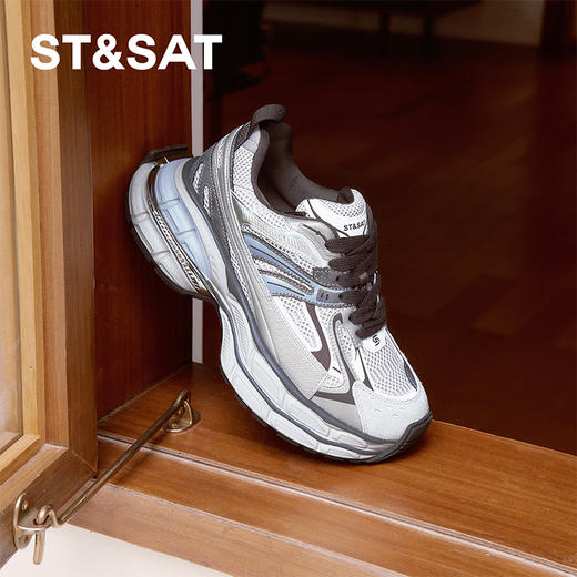 星期六潮酷时髦厚底百搭老爹鞋SSC3112CN9 商品图4