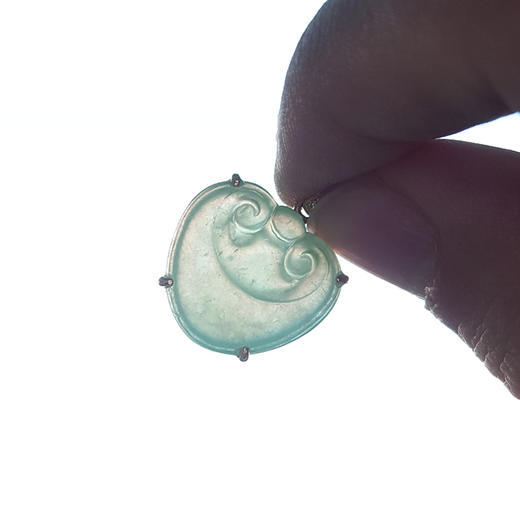 【天然正品】A货翡翠AU750黄金镶钻镶天然冰种绿色如意造型翡翠吊坠项链21.4*16.6*4.5MM（皆取最大值）女士现售价：1580特价！031224NJM24 商品图6
