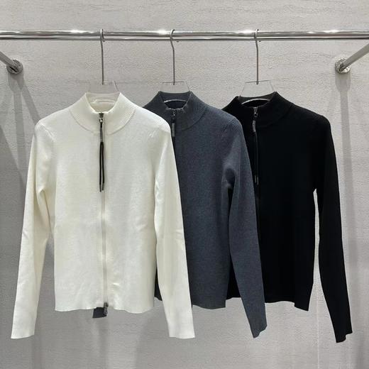 藏肉显瘦 | 坑条纹极简设计羊绒美丽诺羊毛混纺双开拉链开衫 商品图1