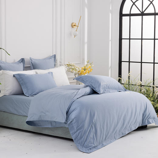 多喜爱 全棉提花四件套 羽之翼 丝光质感 柔滑舒适精美刺绣 莹润蓝亲肤纯棉立体提花经典套件提花套件三方拼一边设计礼盒包装 商品图2