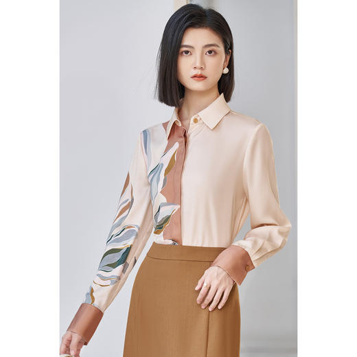 【通勤衬衫】2026春季时尚职业OL印花翻领百搭衬衣5085 商品图2