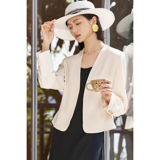 爆款醋酸小西服 米思阳2026春季新款经典百搭气质高级感短外套5266 商品图1