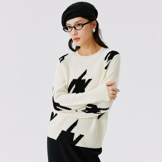 东黎 • 山羊绒女士秋冬千鸟格圆领套衫 4741 商品图8