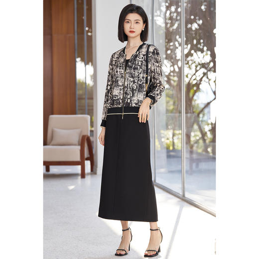 剩S/M/L 米思阳2026春季新款设计感印花短外套双拉链立领休闲通勤上衣5476 商品图1