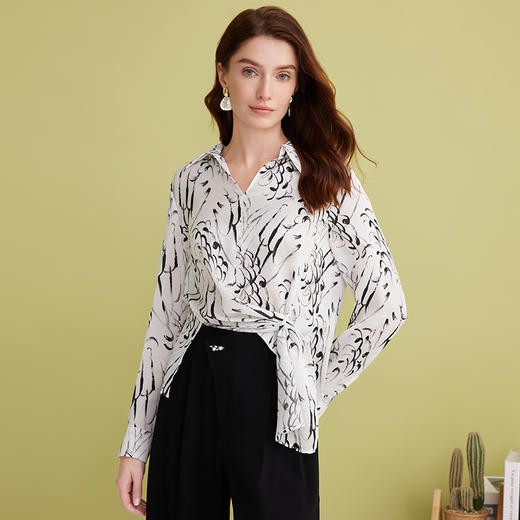 EITIE爱特爱宽松不对称设计水墨印花显瘦通勤衬衫上衣2025春新款A2513505 商品图3