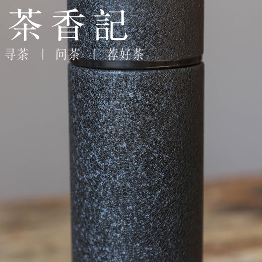 茶香记 智能显温420ml纯钛保温杯磨砂黑磨砂银纯钛材质打造轻巧便携保温好温显 商品图2