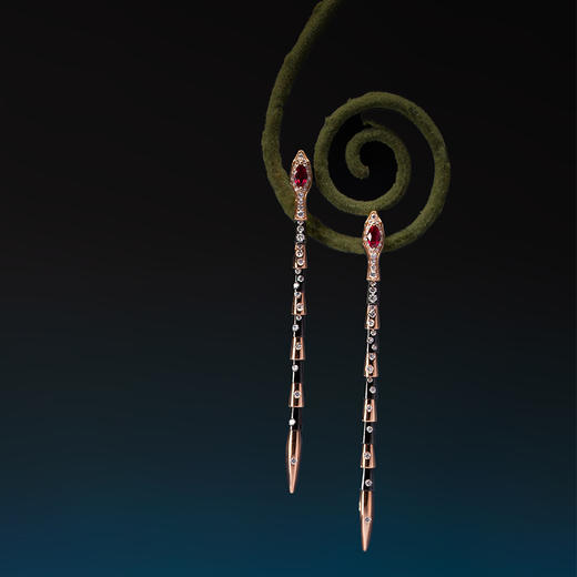 ［东方有境］18K金钻石红宝石手镯 #蛇年新品#盘福 商品图3