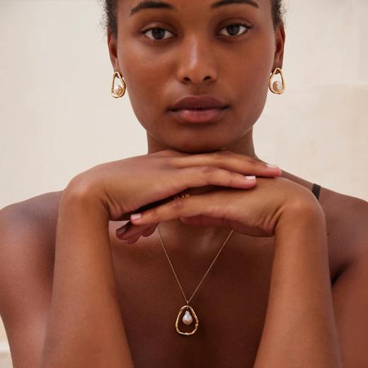 在途4周到｜Agapee-OSTUNI-珍珠 24k镀金 耳环［法国设计师］ 商品图2