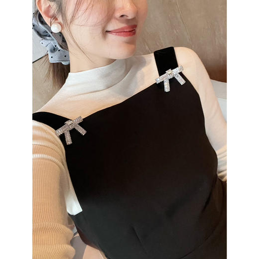 新年折扣 2501201   蝴蝶结扣吊带连衣裙 商品图5