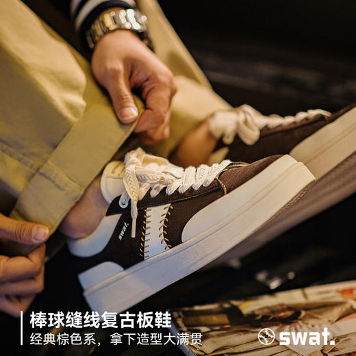 马登秋冬新款棒球设计男鞋平底休闲鞋厚底增高潮流复古百搭板鞋 商品图3