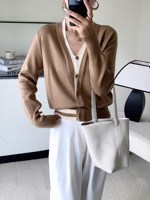 轻松穿出层次感 |福利款 100%美丽诺羊毛假两件不对称设计针织开衫 L码 商品图0