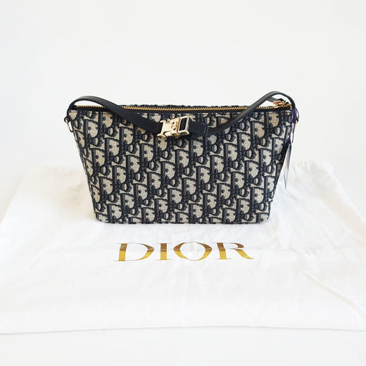 【95新】Dior迪奥中号老花Nomad饭盒包手拿包中性款现售价：10700！090125NJS05 商品图1
