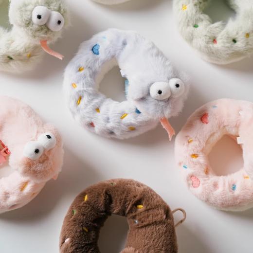 Logaloga可爱蛇年公仔吉祥物缠绕玩偶 商品图2