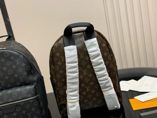 D011554出差旅行b备休闲商务都可驾驭高颜值双肩包 商品图13