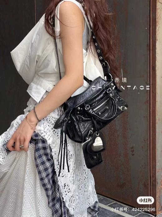 D011552上身慵懒感li刻get超帅超实用大包机车大廓形包 商品图2