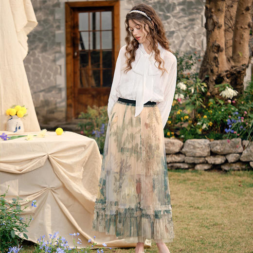 两三事梵高文艺 花影入墨 2025春季新款甜美印花透视网纱半身裙 商品图1