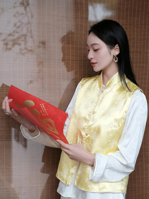 盛唐牡丹 |鹅黄色梅兰竹菊留香绉马甲 商品图1