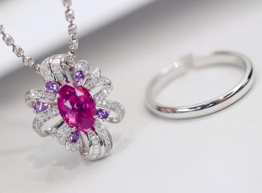 1.7ct刻面紫蓝宝戒指 商品图1