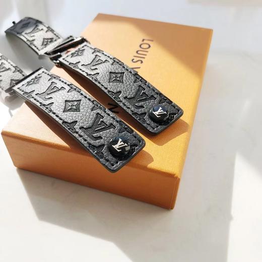 C011528压花浮雕真皮男神手环黑色老花男士手链 商品图4