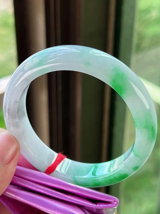 56正圈翡翠手镯 商品图3