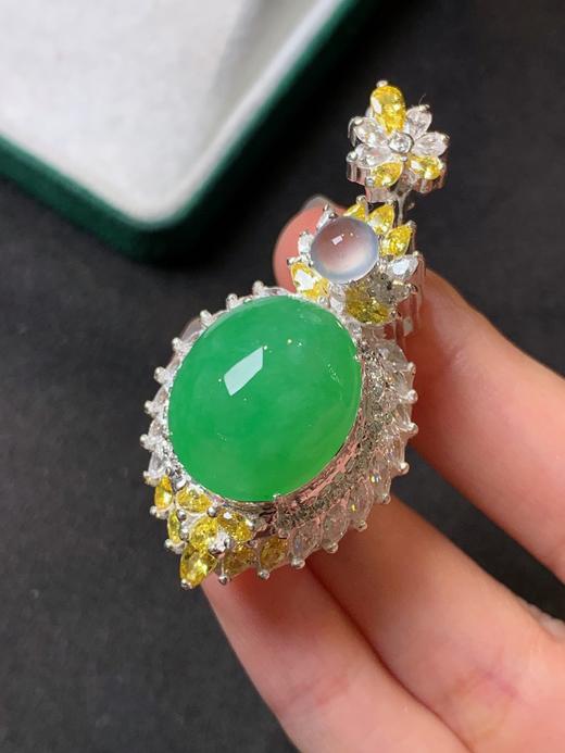 蛋面翡翠吊坠 商品图1