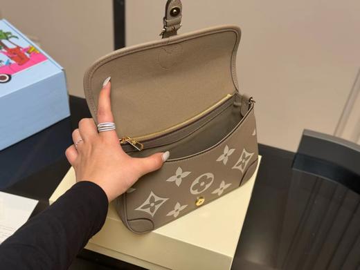 D011551复古气质双肩带百搭单肩斜挎法棍包 商品图10