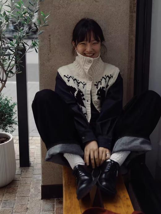 步履不停/3D13191C/复古提花毛衣背心 商品图1