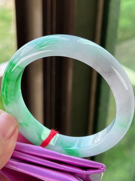 56正圈翡翠手镯 商品图1