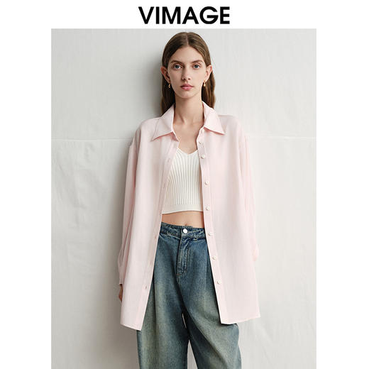 VIMAGE纬漫纪垂坠舒适宽松显瘦浅粉色衬衫外套2025春季新款V2309905 商品图5