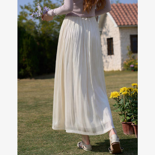 西遇杏色高腰A摆轻熟风半身裙女新款流光垂感舒适裙子D0640314/V0050528 商品图4