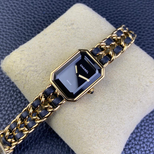 『原单货』BV Factory 香奈儿Chanel Premiere系列腕表
1987年灵感源自巴黎芳登广场的轮廓
中古方糖
1⃣️表径：26.1X20毫米，搭配正品一致的定制版一体机芯，正品原版开模 商品图11