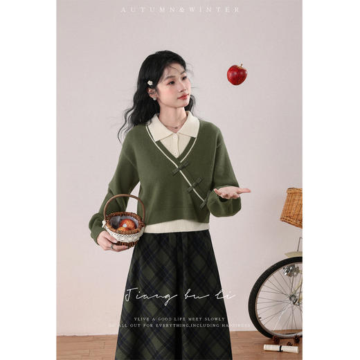 鹿向南「绿隐藏蝶」新中式假两件慵懒风毛衣秋冬针织衫&半身裙 商品图1