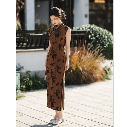 GX现代时尚改良新中式长款无袖旗袍2025春新款烂花绒双层旗袍 商品图2