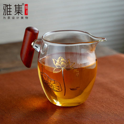雅集茶具龙胆木把公道杯360ml-带茶隔（荷花款） 商品图1