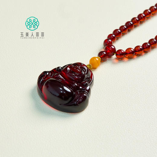 血珀吊坠-血珀圆珠弥勒佛珠链 商品图0