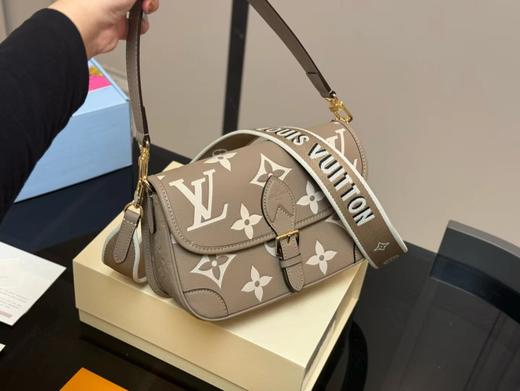 D011551复古气质双肩带百搭单肩斜挎法棍包 商品图7