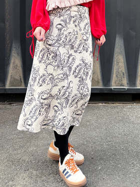 TYNVIE 分层腰部A字型中长裙-白色印花